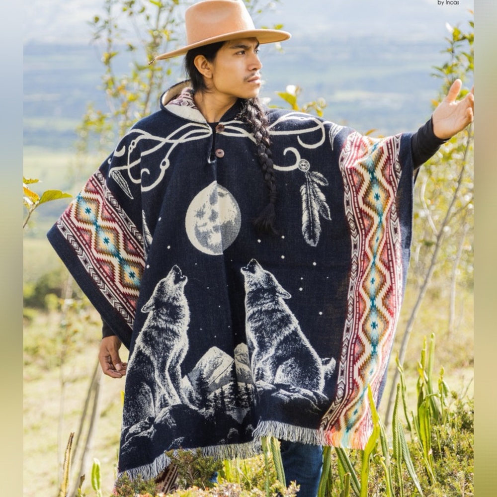 Unisex Poncho Howling Wolves Moon Design One Size
